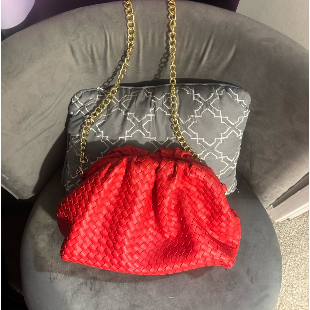 Purse sale!! $10